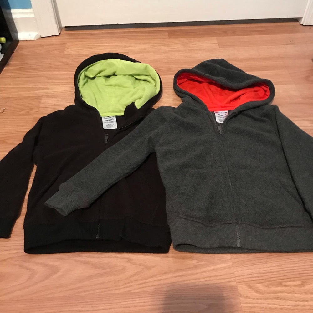 Boys 3T garanimals fleece